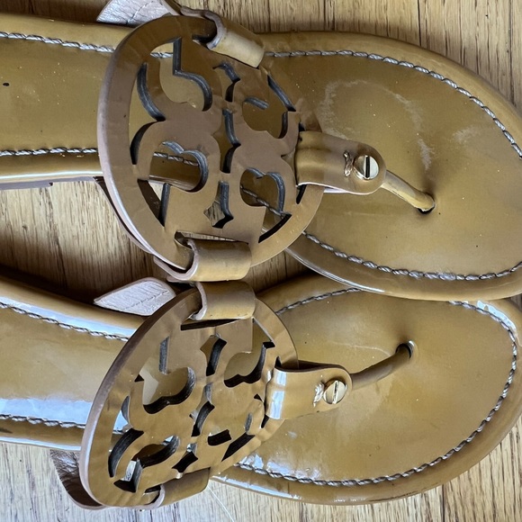 Tory Burch Miller Sandals EUC - Picture 14 of 16